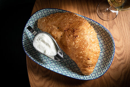 Чебурек с бараниной