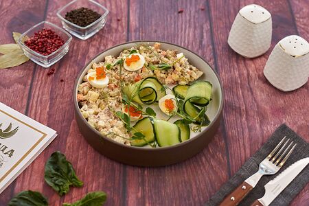 Оливье с телятиной 