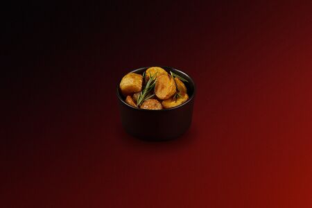 Картофель стоун с розмарином