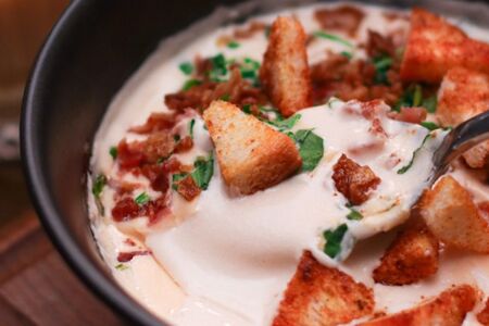 Сырный суп с беконом