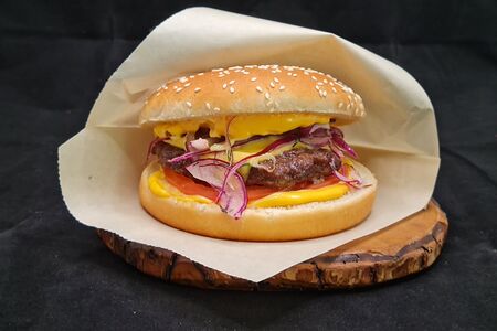 Бургер сырный Джони