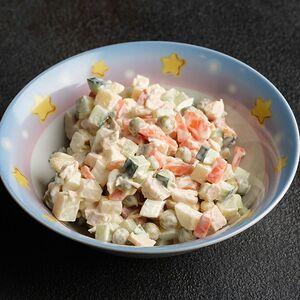 Оливье с курицей