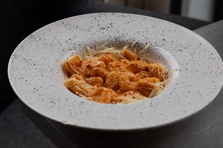 Ньокки с креветками