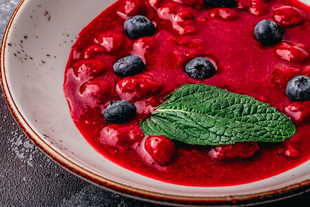 Малиновый суп с ягодами