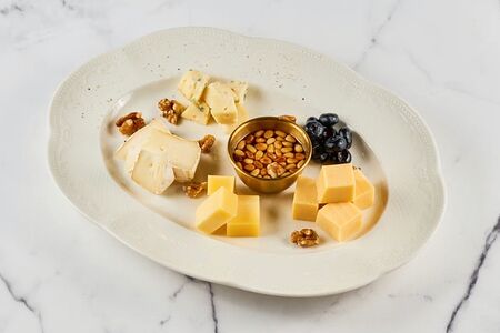 Сырная тарелка