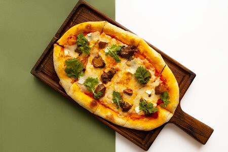 Белые грибы с сыром Бри