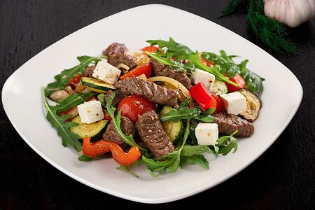 Теплый салат