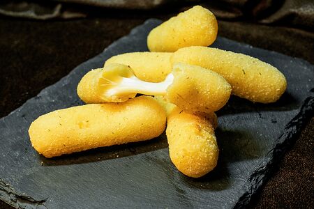 Сырные палочки 