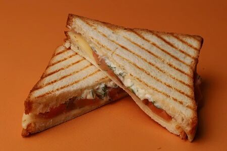 Тост с лососем