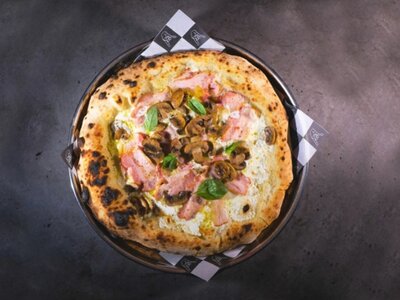 Прошутто Фунги