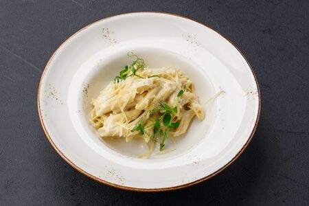 Пенне 4 сыра