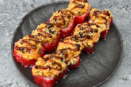 Ролл запеченный с мидиями