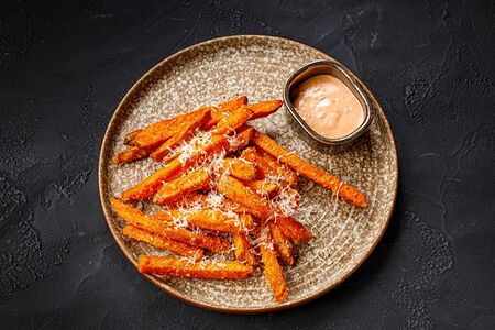 Батат фри с пармезаном