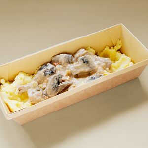 Картофель с индейкой и овощами