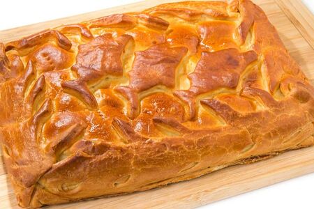 Пирог с палтусом и сыром