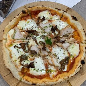 Пицца с куриным филе