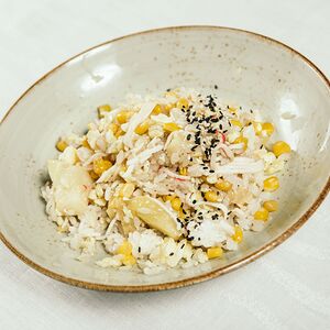 Рис со снежным крабом и яйцом