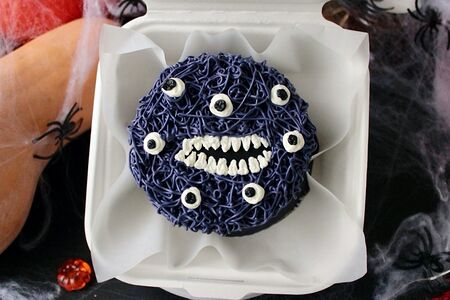 Бенто-торт Фиолетовый монстрик 