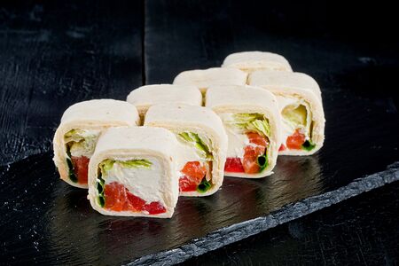 Тортилья с лососем