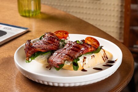 Пинчос с брискетом