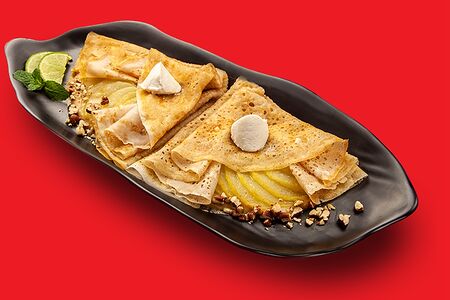 Блинчики веган с грушей и карамелью 