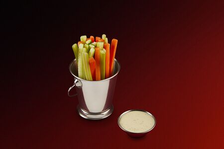 Овощные палочки с соусом тартар