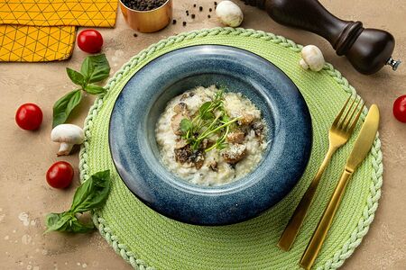 Ризотто с белыми грибами