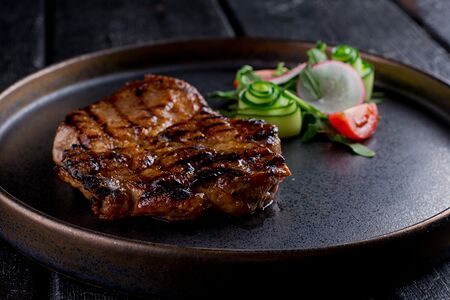 Стейк из свиной шеи