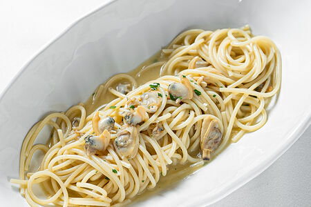 Спагетти вонголе (без ракушек) 