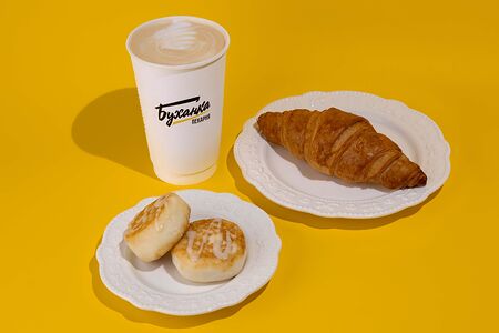 Капучино 400, сырники, круассан на сливочном масле