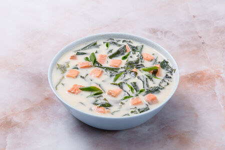 Суп сливочный с лососем