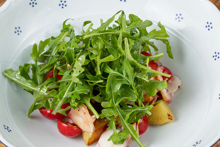 Салат с осьминогом и французской заправкой