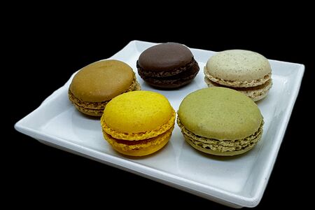 Пирожное Макарон