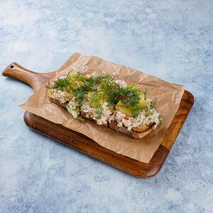 Брускетта с треской