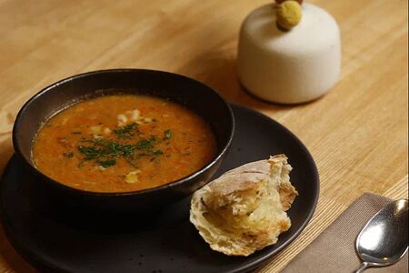 Итальянская похлебка с чиабаттой из дровяной печи