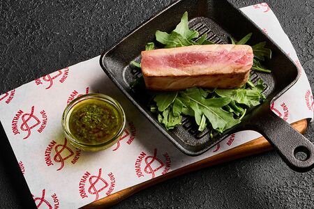 Стейк из тунца