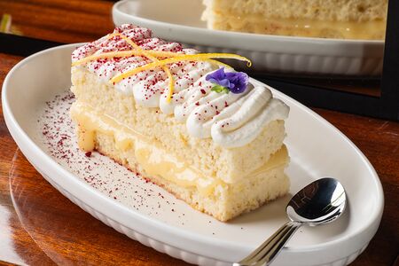 Трес Лечес с лимонным курдом