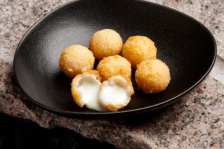 Сырные шарики 