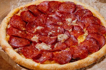 Пицца Пепперони средняя