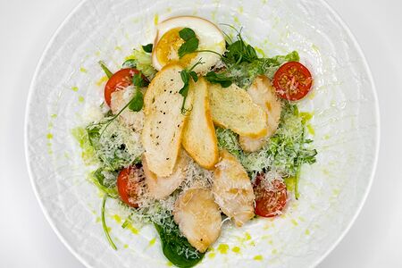 Цезарь с цыпленком