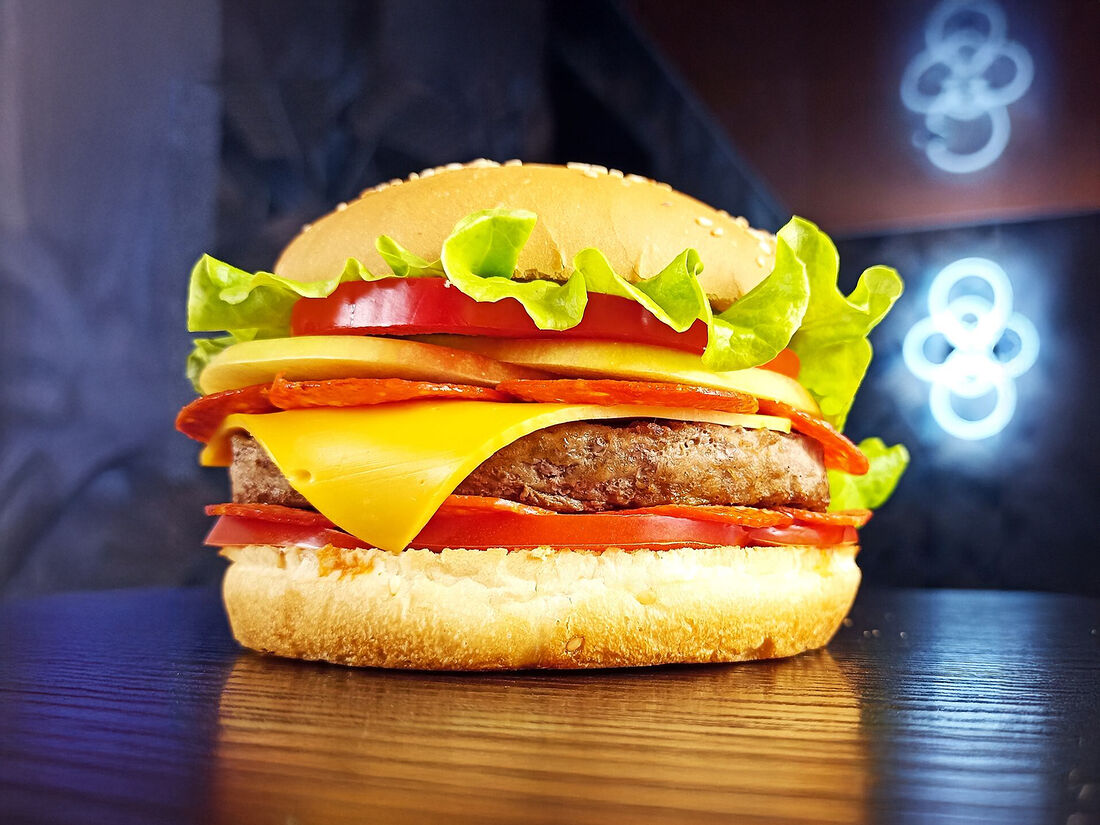 Джинс Бургер Бар