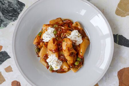 Паккери, говядина, страчателла