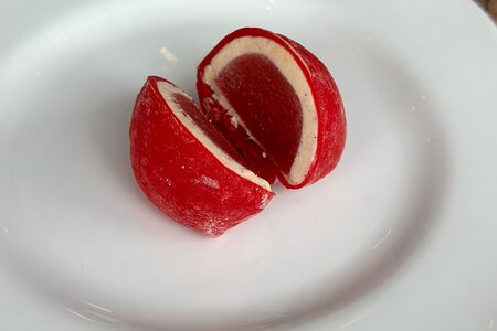 Моти Клубника