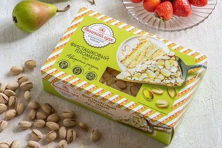 Торт бисквитный Фисташковый пломбир