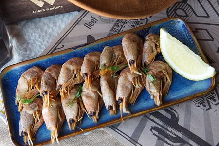 Креветки к пиву отварные