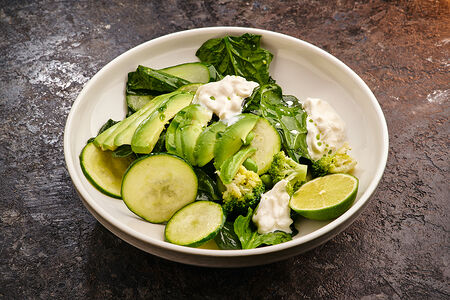 Зеленый салат