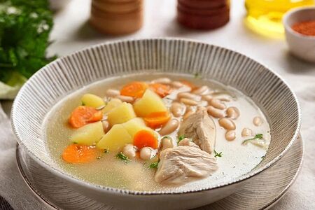 Куриный с фасолью