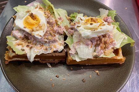 Вафля с тунцом