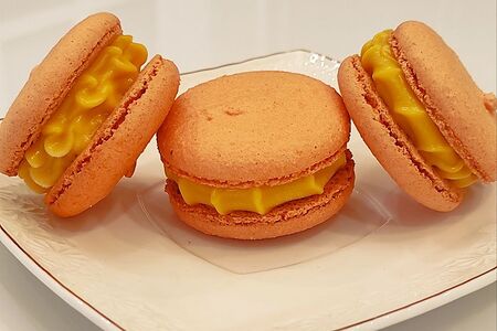 Макарон Манго и маракуйя