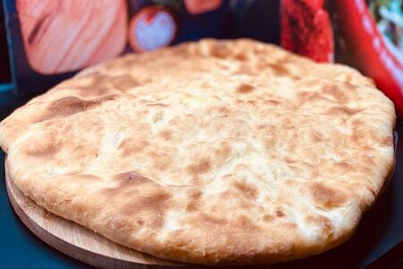 Осетинский пирог с сыром и картофелем